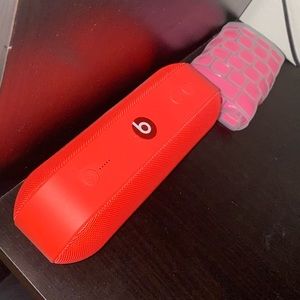 Beats by Dre Apple PILL